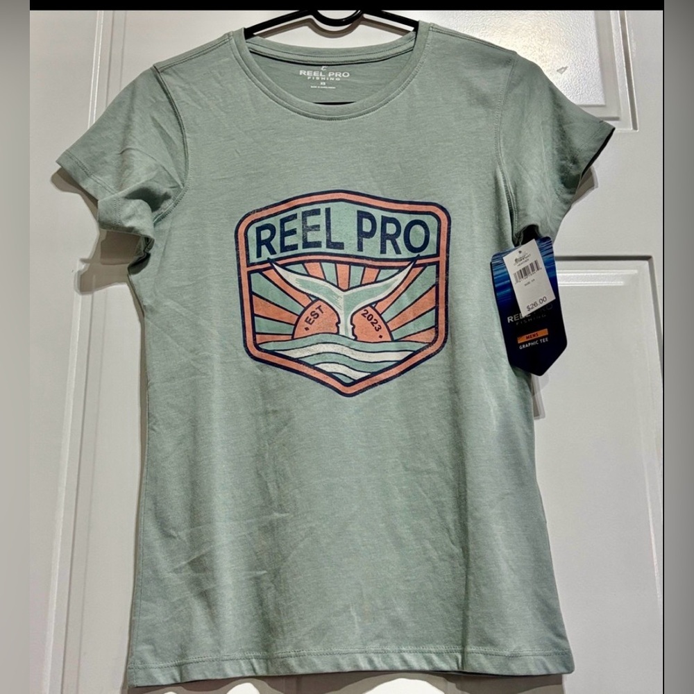 Reel Pro Fishing Performance features,soft, stretch,relaxed fit,logo graphic